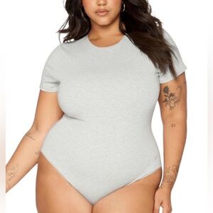 YITTY Light Gray Short Sleeve Women's Bodysuit size 2x new